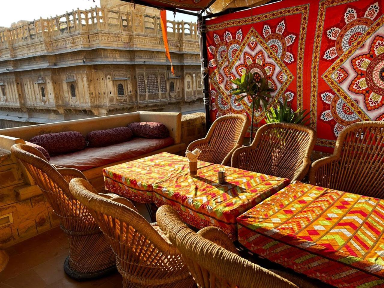 Killa Bhawan Lodge ไจซัลเมอร์ ภายนอก รูปภาพ